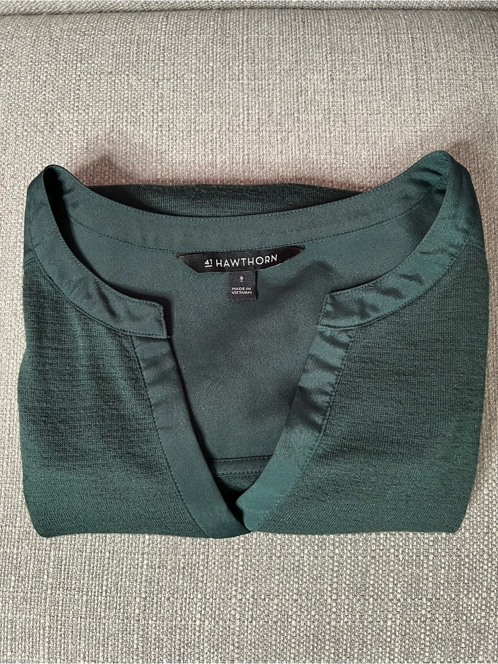 41 Hawthorn Deep Green V-Neck sleeveless top